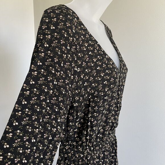 American Eagle Women Romper Dress Black Floral w/ Pockets Size Medium M - Picture 6 of 12